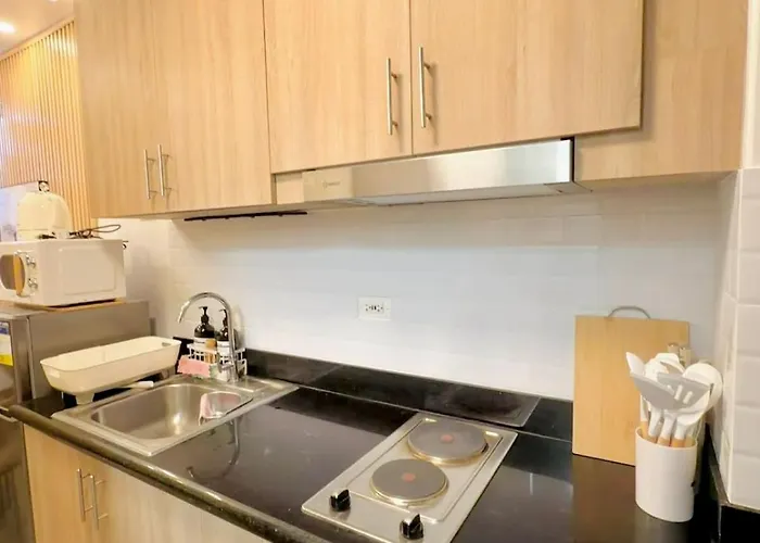 Apartamento 1br Near Moa And Naia With Fast Wifi And Netflix *